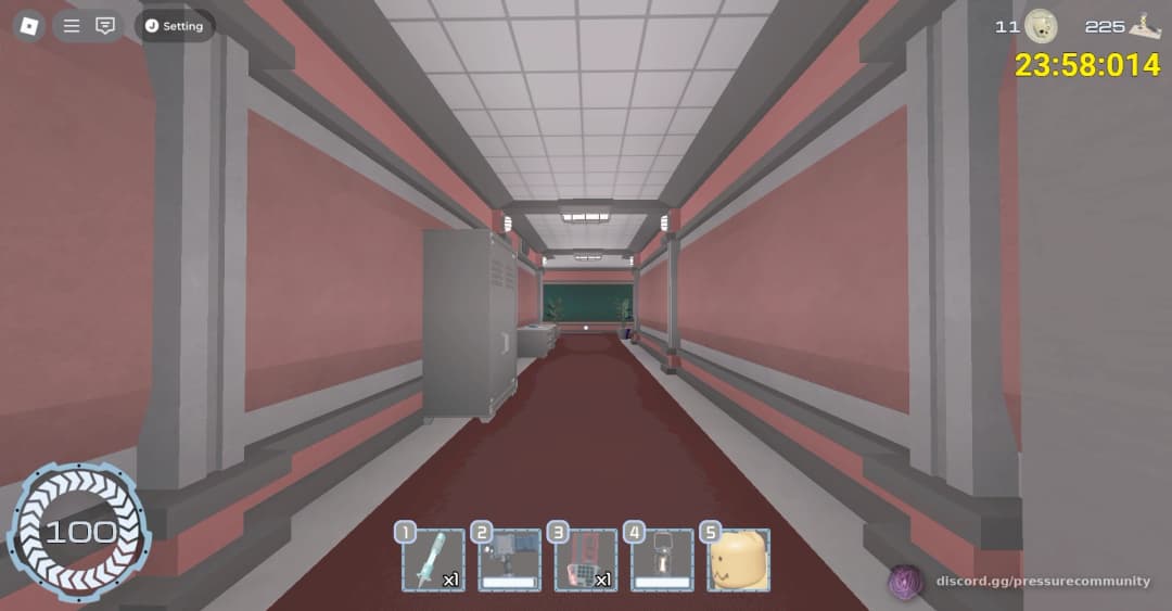 Admin3WayTriangleWindowStraight