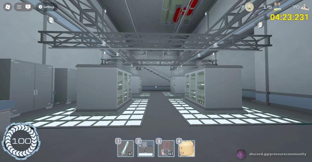 ServerUpperFloor1